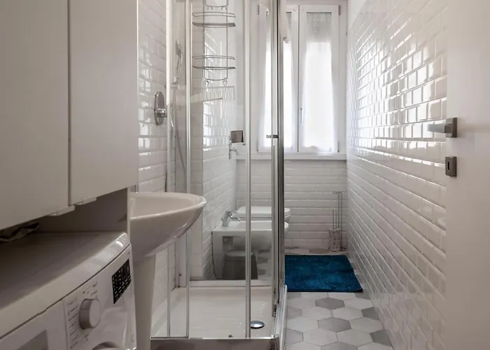 Apartament Bnbutler - Casa Lario - Isola District *